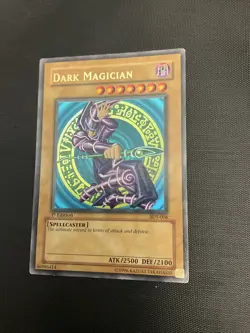 Dark Magician SDY-006 Ultra Rare 1st Edition Starter Deck: Yugi LP - Image 1