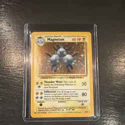 Pokemon Magneton Base Set Holo Rare Card 9/102 60 HP 1999 TCG - Image 1