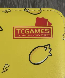 TCG Games Pikachu Full Size Zip Up Pokemon Card Binder Holds 400 Cards NEW! - Image 4