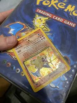 Carta Pokemon Charizard set Base Rara Olografica 4/102 Danneggiata WOTC - Image 4