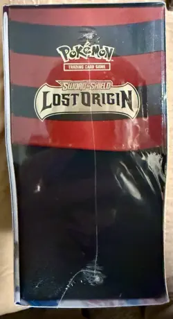 Pokemon TCG SEALED SWSH11: Lost Origin Elite Trainer Box (ETB) NM - Image 4
