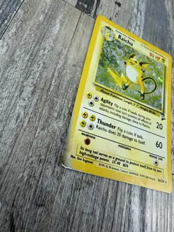 Pokemon TCG Raichu 16/130 Base Set 2 Holo Rare Damaged - Image 2