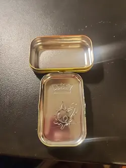 Paldea Friends Pokemon Mini Storage Tin: Sprigatito and Fidough - Image 4