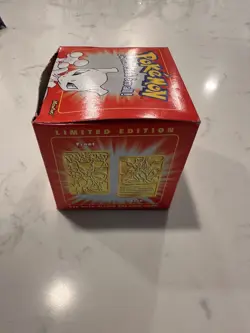 1999 Pokemon 23k Gold Plated Mewtwo Trading Card Sealed NIB Burger King Red Box - Image 4