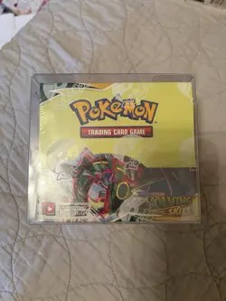 Pokemon Sword & Shield Evolving Skies Booster Box 36 Packs FACTORY - Image 1