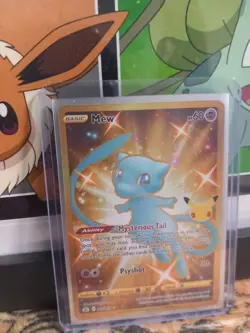 Mew 025/025 Pokemon TCG SWSH Celebrations 25th Anniversary Gold Holo Rare - Image 3
