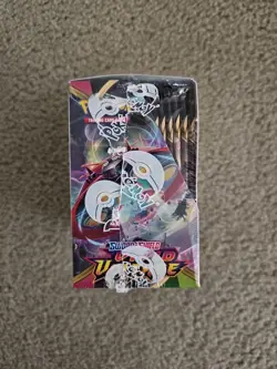 Pokemon TCG: Sword & Shield - Vivid Voltage Booster Box Factory Sealed 36 Packs 820650817496 - Image 4