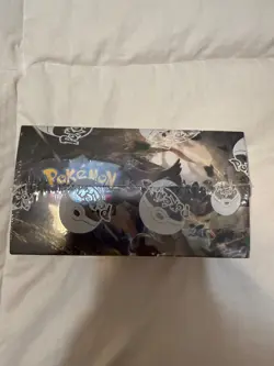 Pokemon TCG Sword and Shield - Vivid Voltage Booster Box (Factory Sealed) 36pks 820650827495 - Image 5