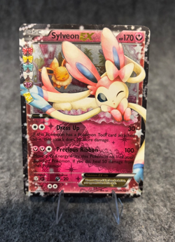 Pokemon TCG Generations: Radiant Collection Sylveon EX RC21-32 Holo, MP - Image 1