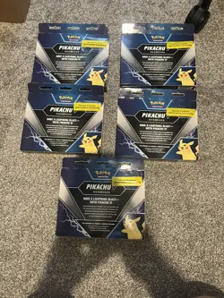 Pokemon TCG Pikachu V Showcase Box X5 Sealed Brand New - Image 2