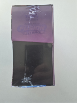 Pokemon TCG Sword And Shield Fusion Strike Elite Trainer Box ETB - Sealed - Image 4