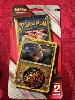 Pokemon 2019 Evolutions/Team-Up Mini Blister Booster Pack - Image 1