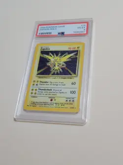 Zapdos - Pokemon Base Set #16 - Very Good to Excellent PSA 4 Original Legendary - Image 1