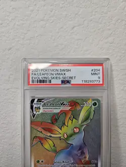 Pokemon TCG Leafeon VMAX Rainbow Secret Rare Psa9 Card Evolving Skies 204/203 - Image 2