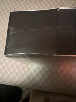 Pokemon TCG: 25th Anniversary Celebrations Elite Trainer Box (2021) Sealed - Image 4