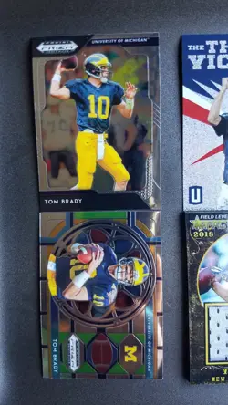 Tom Brady Jersy Card Lot Prizm/ Score Die Cut inserts..6 Cards Total - Image 4