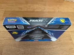 Pokemon TCG 2022 Pikachu V Box - BRAND NEW 820650851179 - Image 3