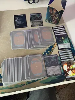 Magic the Gathering: Warhammer 40k - Necron Dynasties Commander Deck (W.Sleeves) - Image 3