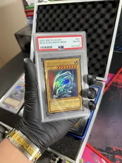 Blue-Eyes White Dragon SDK-001 Starter Deck: Kaiba-Unlimited Edition Unlimited - Image 1