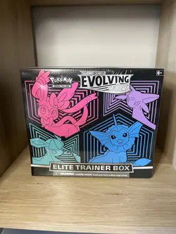Pokemon TCG 1x Evolving Skies Elite Trainer Box *Slight Seal Break* - Image 1