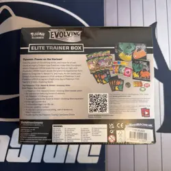 Pokemon TCG Evolving Skies Elite Trainer Box [Flareon/Jolteon/Umbreon/Leafeon] - Image 2