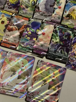 Pokemon V Card Lot Of 35 SWSH NM/MINT Evolving Skies Fusion Strike & More - Image 2