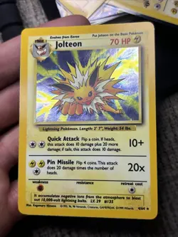 1999 Pokemon Jolteon 4/64 Jungle Set Holo Unlimited - No Symbol Error NM - Image 2