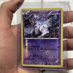 Litwick 41/119 Reverse Holo Pokemon 2014 Phantom Forces LP+ Pokemon Card TCG - Image 1