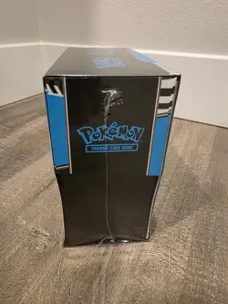 Pokemon TCG Black Bolt Elite Trainer Box ETB new sealed Fast Shipping - Image 3