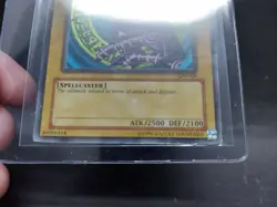 Yugioh Dark Magician Ultra Rare SDY-006 Lightly Played - Image 3