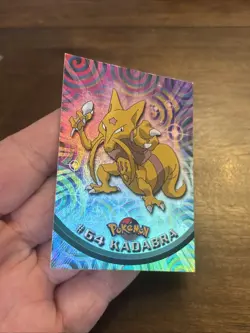 topps Pokemon TV Animation Series 1 Rainbow Foil #64 Kadabra Vintage Holo Card - Image 4
