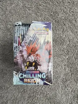 Pokemon TCG Sword & Shield - Chilling Reign Booster Display Box 820650818462 - Image 4