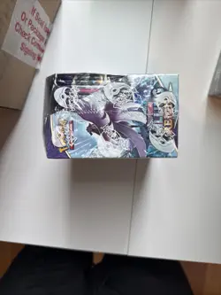 Pokemon TCG Sword & Shield - Chilling Reign Booster Display Box 820650818462 - Image 5