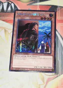 Yugioh Gravekreeper's Spy SBC2 Speed Duel Prismatic Secret Rare NM - Image 1
