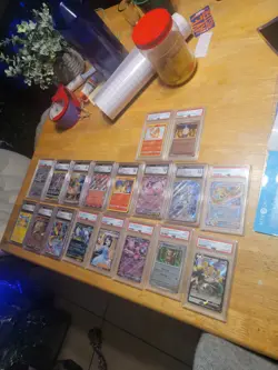 Bulk POKEMON Bundle 38 Grased Cards And 7 Magazines Read Description - Image 3