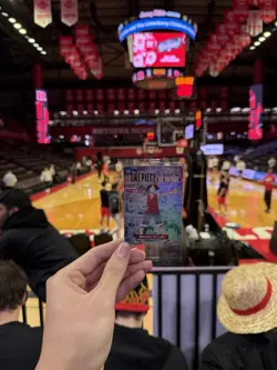One Piece Monkey.D.Luffy US College Basketball Promo Card Rutgers SGA IN HAND - Image 1