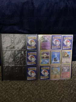 Pokemon TCG Black & White Binder by Ultra PRO with Mixed Cards Reshiram Zekrom - Image 4