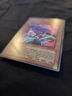 2003 Yu-Gi-Oh! Legacy of Darkness 1st Edition Yata-Garasu #LOD-000 - Image 2