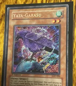 Yata-Garasu LOD-000 Legacy of Darkness 1st Edition Light Played Secret Rare Holo - Image 2