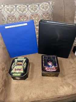 Yu-Gi-Oh Card Lot (800+ Cards) - Image 1