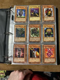 Yu-Gi-Oh Card Lot (800+ Cards) - Image 4