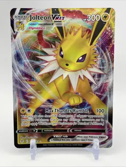 Pokemon TCG Jolteon VMAX Holo Ultra Rare Card Evolving Skies 051/203. NM. - Image 1
