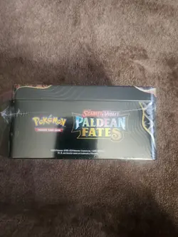 Pokemon TCG: Scarlet & Violet Paldean Fates Charizard EX International Tin - Image 3