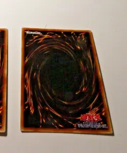 YUGIOH JAPANESE PARALLEL HOLO CARD CARTE Senju of the Thousand Hands DT10-JP001 - Image 2