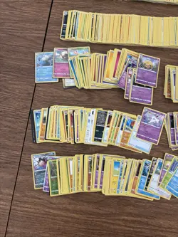 Huge Pokemon Cards Lot - Image 3