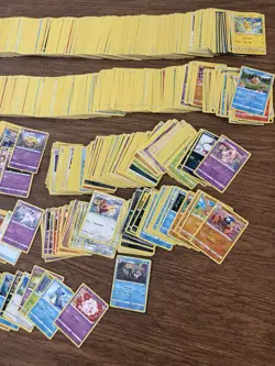 Huge Pokemon Cards Lot - Image 4