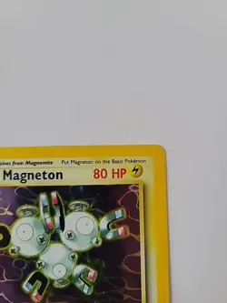 Pokemon TCG Magneton 11/62 Fossil Holo Rare Card LP - Image 3