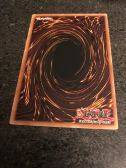 Yugioh - Stardust Dragon CT05-EN001 - LIMITED EDITION - Secret Rare - NM - Image 3