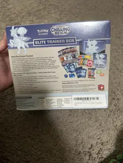 Pokemon TCG Sword & Shield Chilling Reign Elite Trainer Box ETB Sealed New - Image 3
