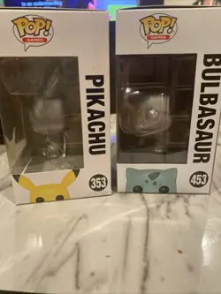 Funko Pop Games 25th Anniversary Pokemon Lot of 2 #353 #453 Pikachu Bulbasaur - Image 2